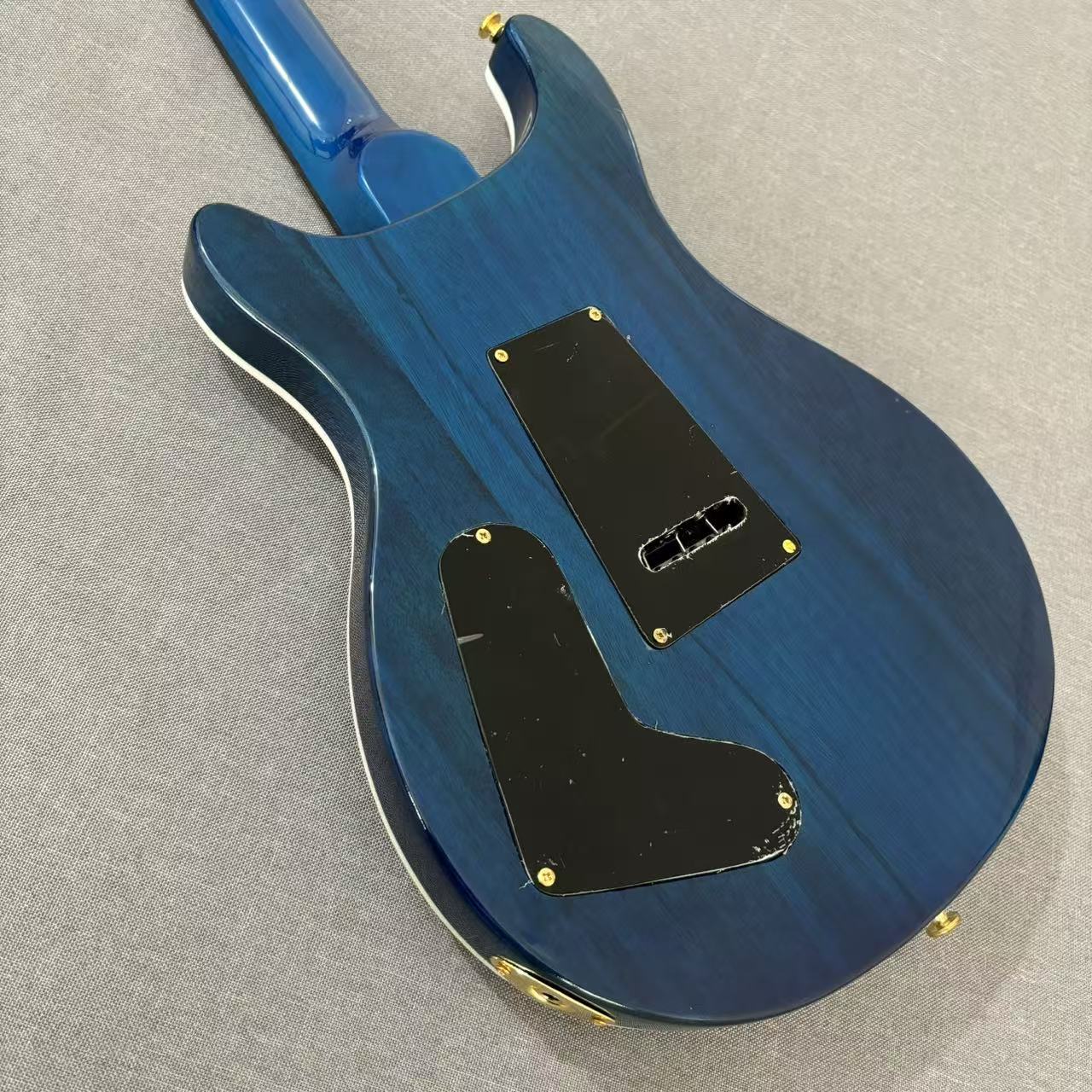 Nieuwe weekendblauwe elektrisc - Musical Instrument Harmonium recensie en prijs